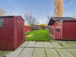 Photo 16- click for photo gallery